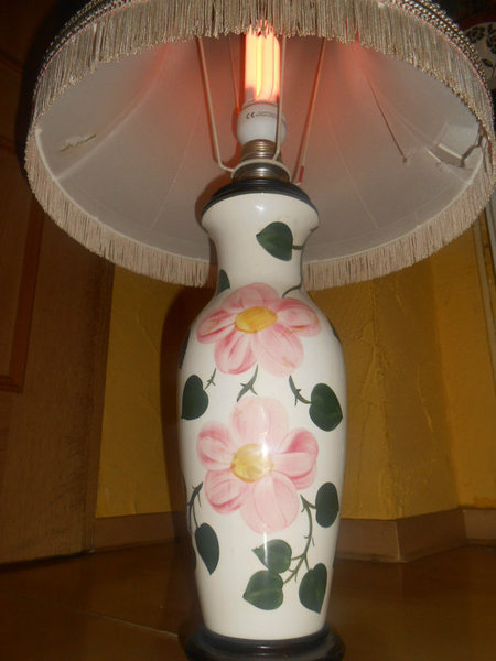 Villeroy & Boch Wildrose: Lampe / Tischlampe, ca 70 cm hoch