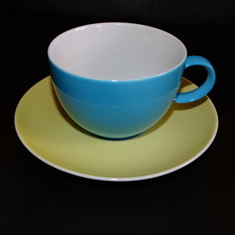 Rosenthal Thomas Sunny Day: Teetasse / Tasse mit Unterteller (Blau/Gelb)