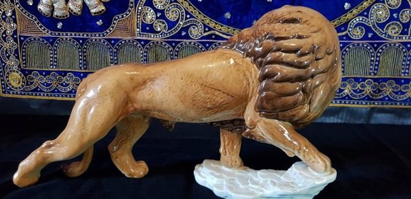Goebel Porzellanfigur "Wildtiere": Löwe